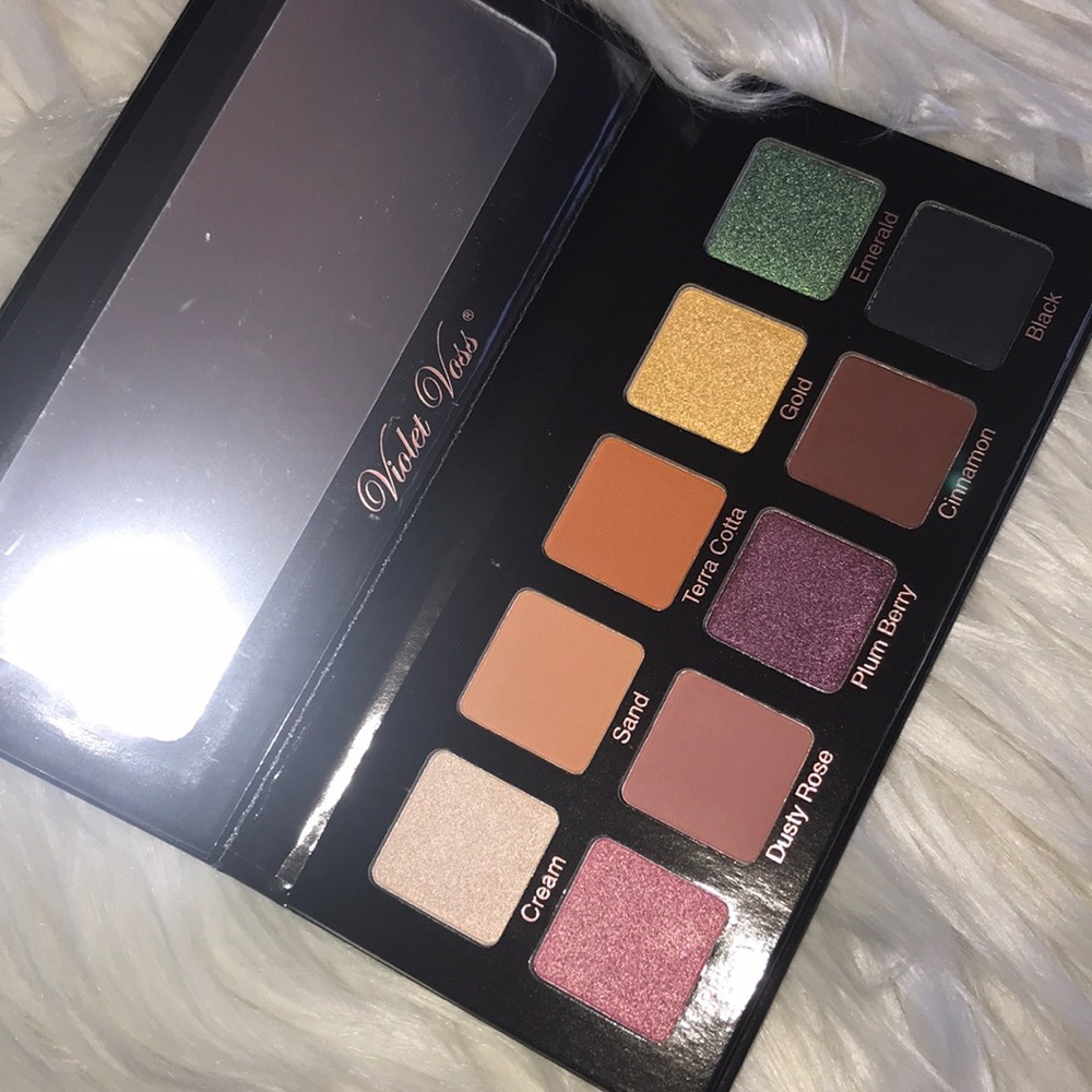 Violet Voss palette